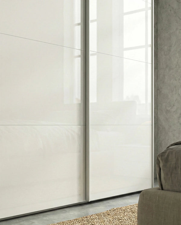 Armadio Barcellona - Guardaroba scorrevole moderno - 2 ante - Struttura bianca lucida - 2 ripiano incluso - L. 180 x H. 204 x P. 65 cm - doomostore