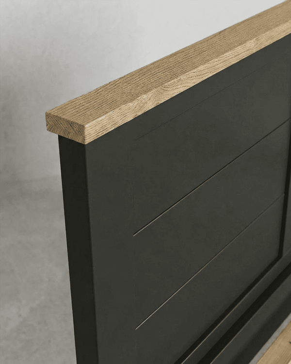 Letto Kira - Letto matrimoniale - Design contemporaneo - Materasso escluso - 140 x 100 x 190 cm - Antracite/legno - doomostore