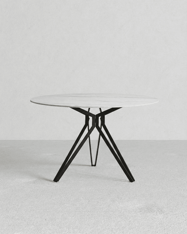 Tavolo Onio - Tavolo rotondo per soggiorno e sala da pranzo - Design minimal moderno - Ø120 x H. 76 cm - Effetto Marmo Bianco Calacatta - doomostore