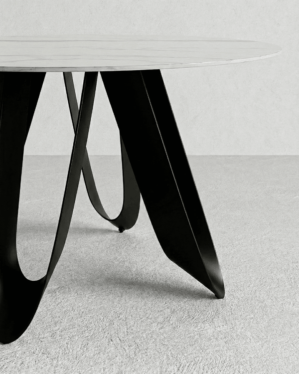 Tavolo Lello – Tavolo rotondo da pranzo e soggiorno design moderno – Piano in pietra sinterizzata bianco – Struttura in metallo – Ø135 x H 75,5 cm - doomostore