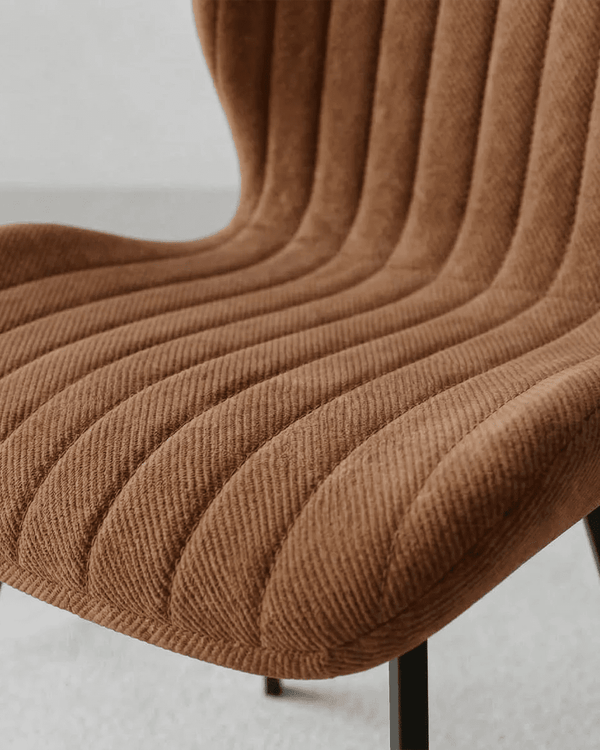 Sedia Cloud - Sedia moderna in tessuto vellutato Bronzo - Struttura in metallo nero - Design moderno - 1 pz - doomostore