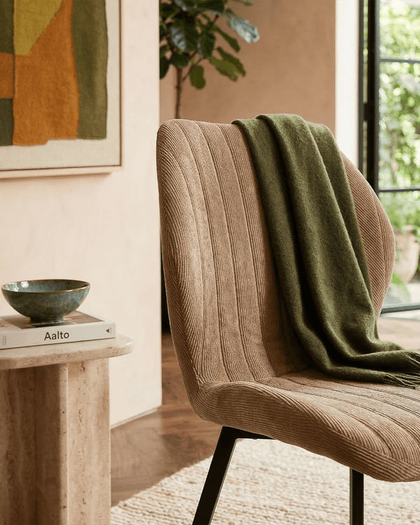 Sedia Cloud - Sedia moderna in tessuto vellutato Tortora - Struttura in metallo nero - Design moderno - 1 pz (Copia) - doomostore