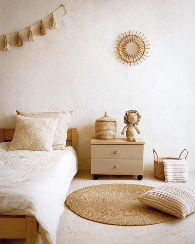 Comodino Tareo - Mobile con 4 ruote - 2 cassetti - 7 varianti colore personalizzabile - 60 L. x 41 H. x 38 P.