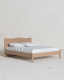 Letto Onda con piedi in legno - Matrimoniale - 10 colori - Design moderno - doomostore