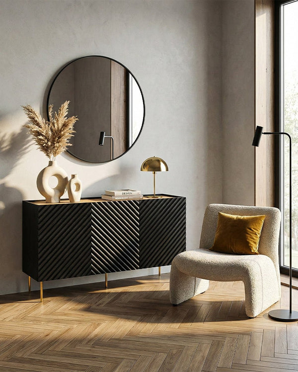 Madia Iridea - Set Marea - Mobile alto per soggiorno, moderno - 3 ante e 2 cassetti interni inclusi - L. 150 cm x H. 85 cm x P.45 cm - Nero, piedini color oro - doomostore