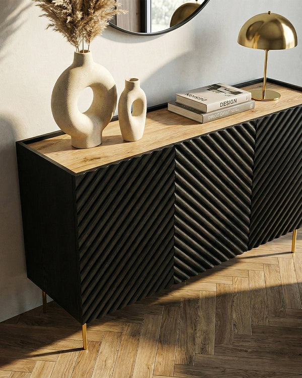 Madia Iridea - Set Marea - Mobile alto per soggiorno, moderno - 3 ante e 2 cassetti interni inclusi - L. 150 cm x H. 85 cm x P.45 cm - Nero, piedini color oro - doomostore