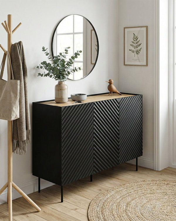 Madia Grate - Set Marea - Mobile alto per soggiorno, moderno - 3 ante e 2 cassetti interni inclusi - L. 150 cm x H. 85 cm x P.45 cm - Nero, piedini color nero - doomostore