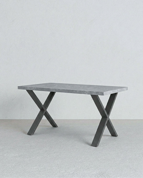 Tavolo VALENCIA – Tavolo da Pranzo Estensibile 160/240 cm con Allungo Butterfly – Piano Spatolato e Gambe in Metallo Nero - doomostore